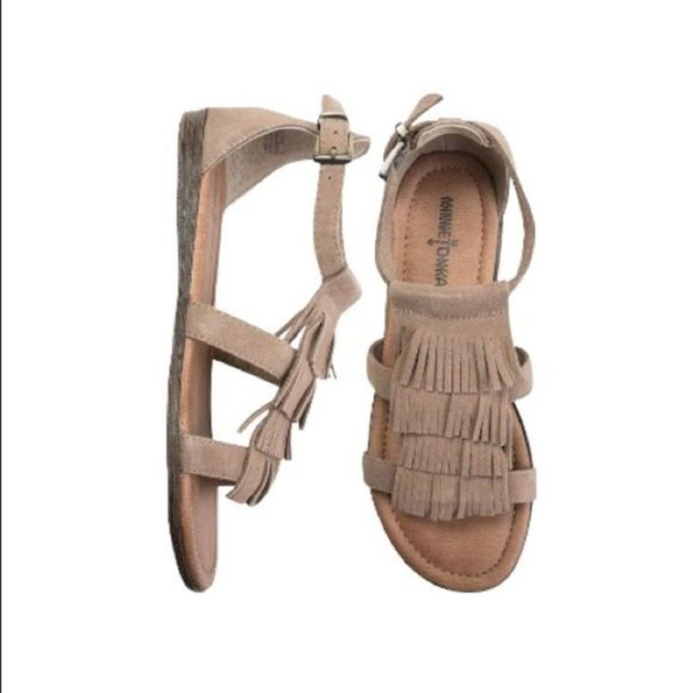 3/$30 Minnetonka Maui suede fringe sandals